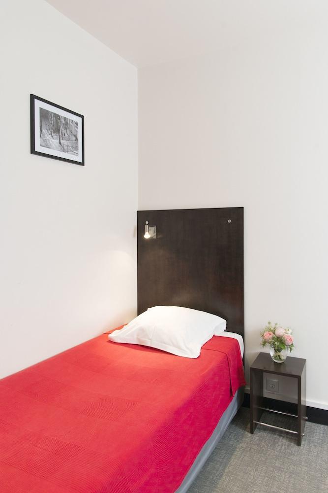 Hotel Biskui Levallois-Perret Zewnętrze zdjęcie