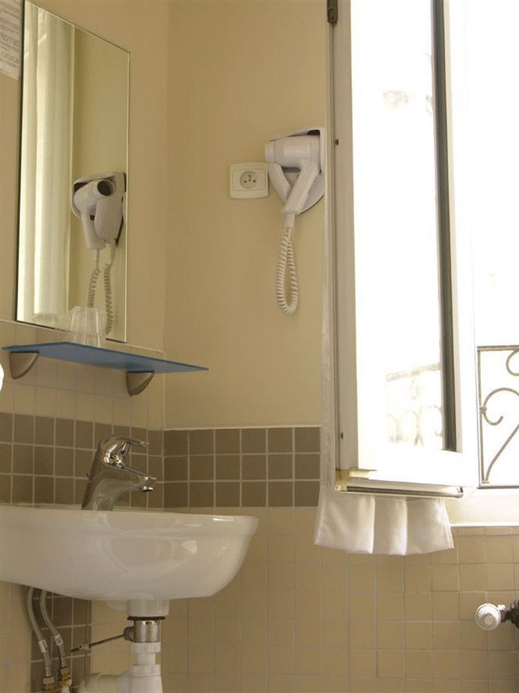 Hotel Biskui Levallois-Perret Zewnętrze zdjęcie