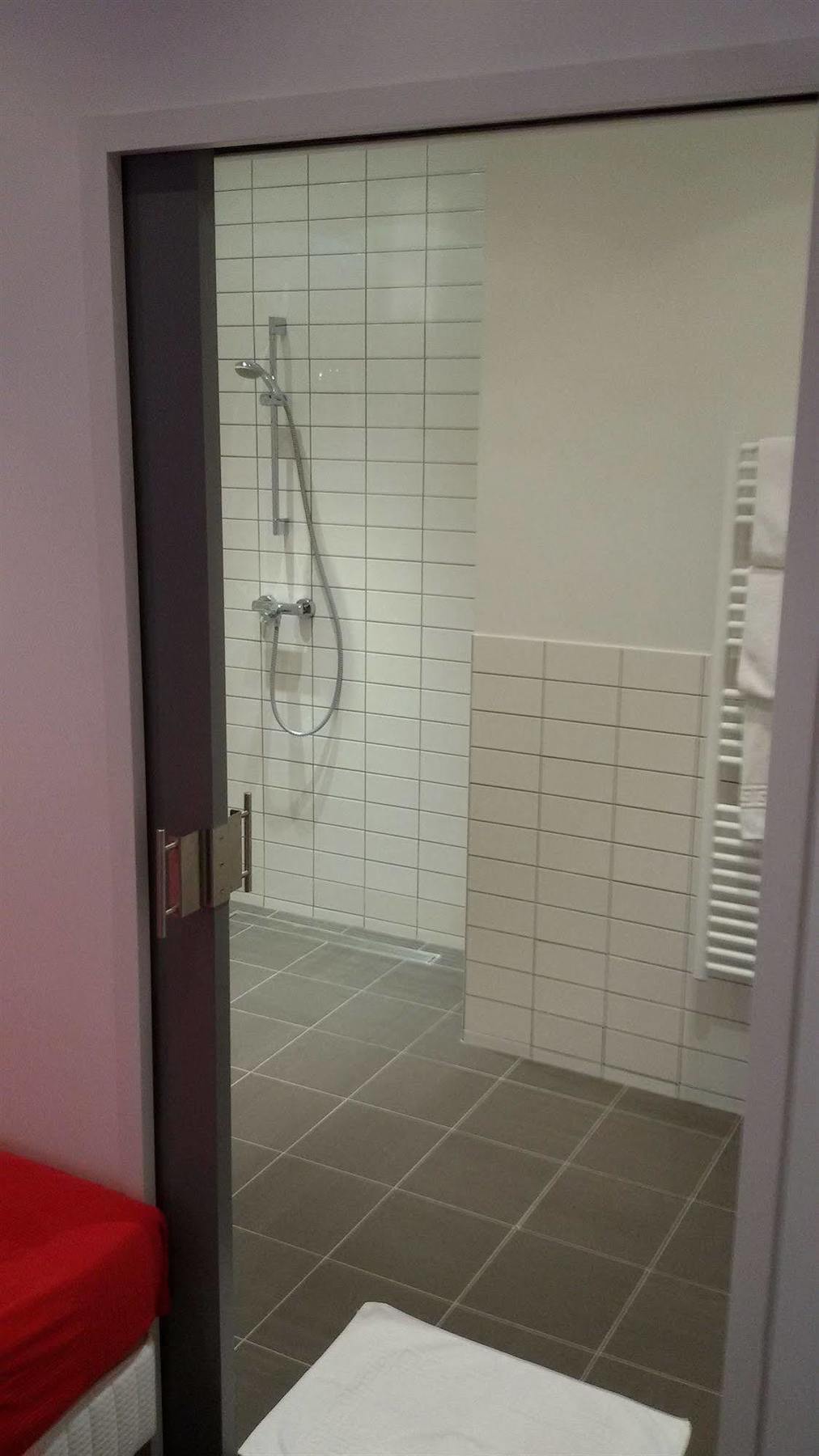 Hotel Biskui Levallois-Perret Zewnętrze zdjęcie