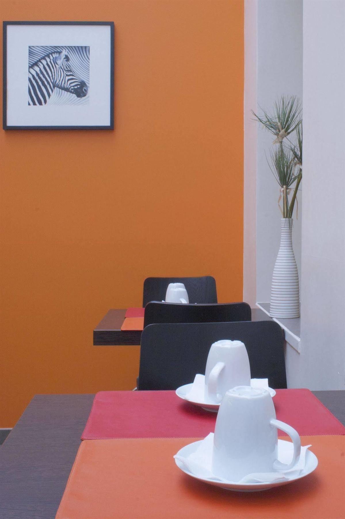 Hotel Biskui Levallois-Perret Zewnętrze zdjęcie